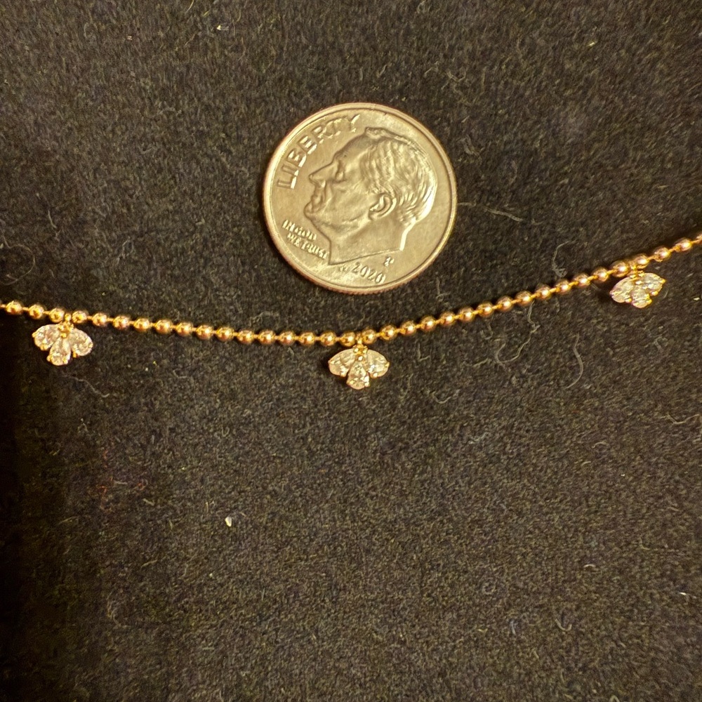 Diamond Clover Station Necklace – 14K Yellow Gold – Approx. 0.20 TCW - Picture 7 of 8